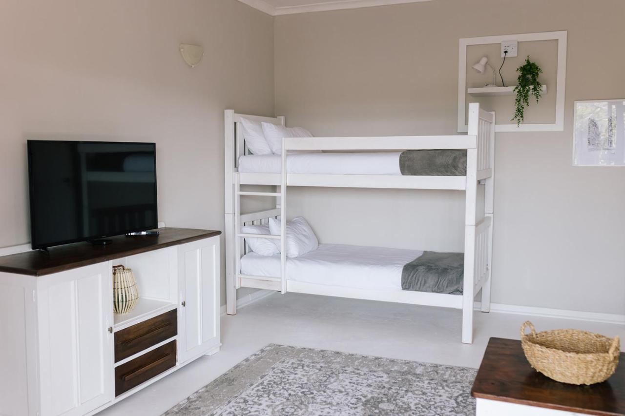 Nahoon Beach Villas Self Catering Apartments Ист-Лондон Экстерьер фото