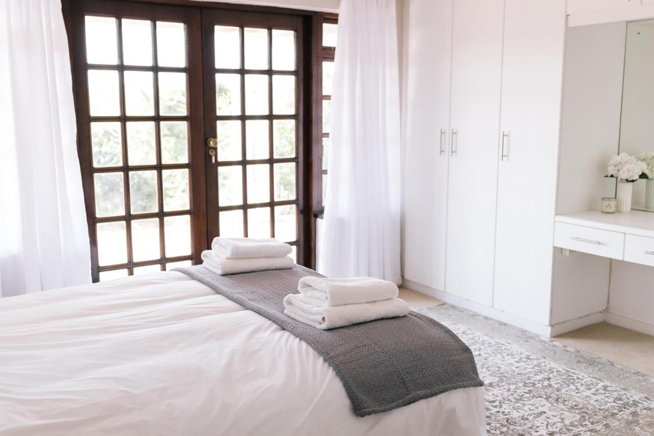 Nahoon Beach Villas Self Catering Apartments Ист-Лондон Экстерьер фото