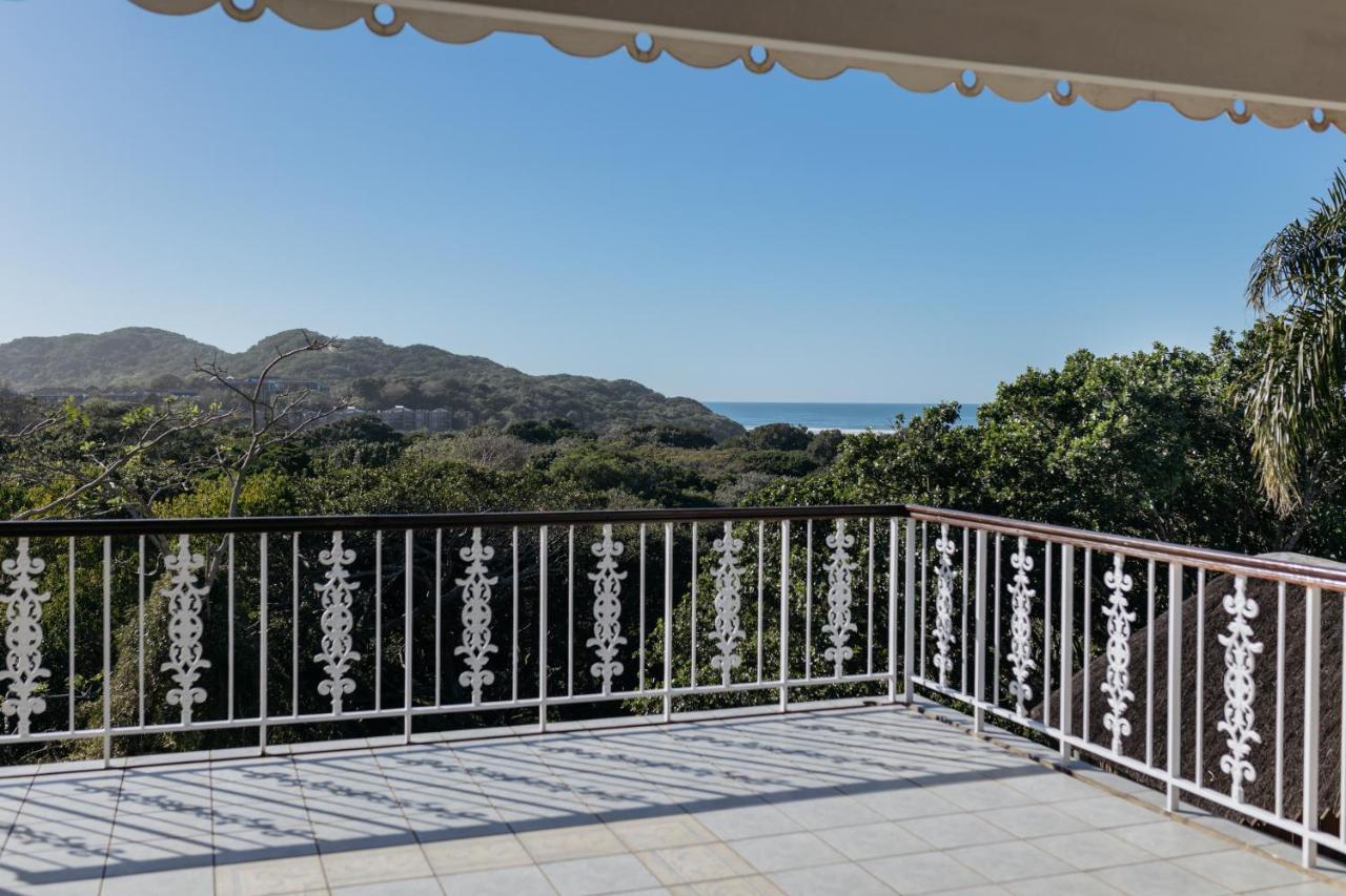 Nahoon Beach Villas Self Catering Apartments Ист-Лондон Экстерьер фото