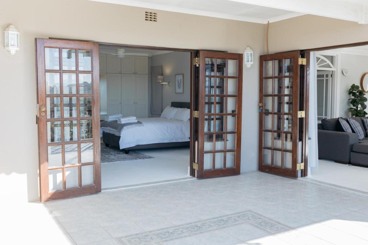 Nahoon Beach Villas Self Catering Apartments Ист-Лондон Экстерьер фото