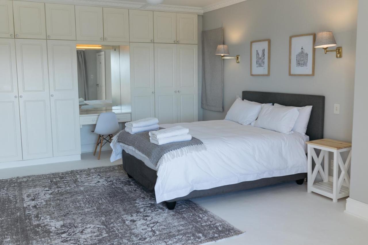 Nahoon Beach Villas Self Catering Apartments Ист-Лондон Экстерьер фото