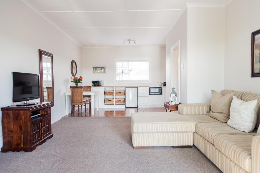 Nahoon Beach Villas Self Catering Apartments Ист-Лондон Экстерьер фото