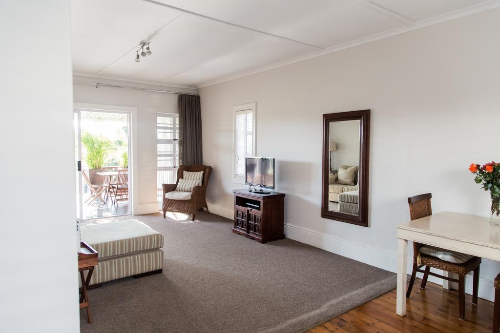 Nahoon Beach Villas Self Catering Apartments Ист-Лондон Экстерьер фото