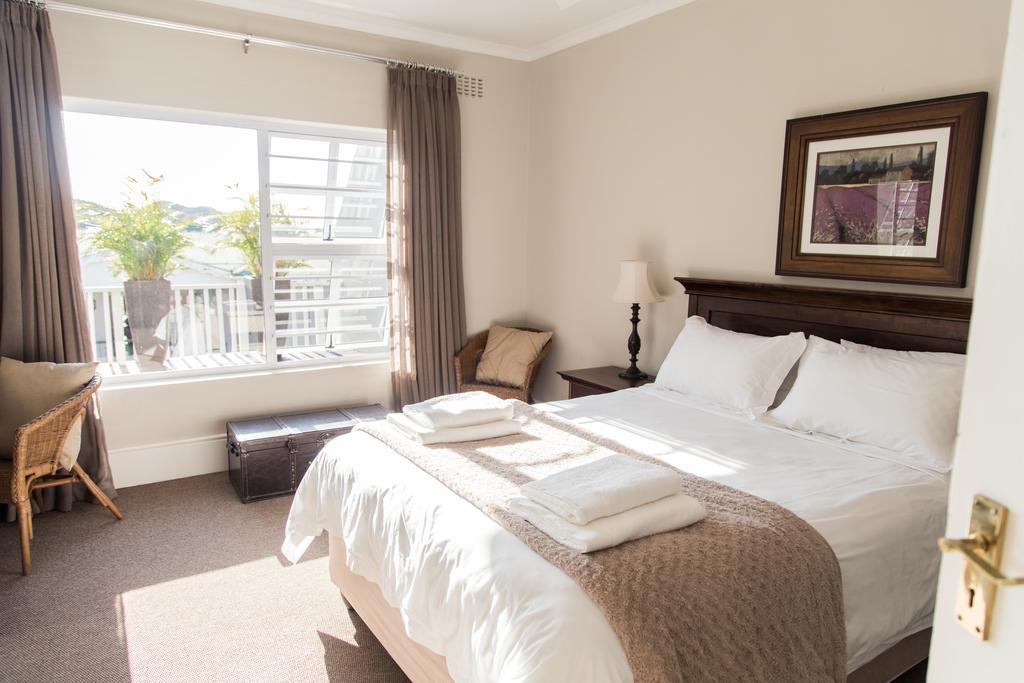 Nahoon Beach Villas Self Catering Apartments Ист-Лондон Экстерьер фото