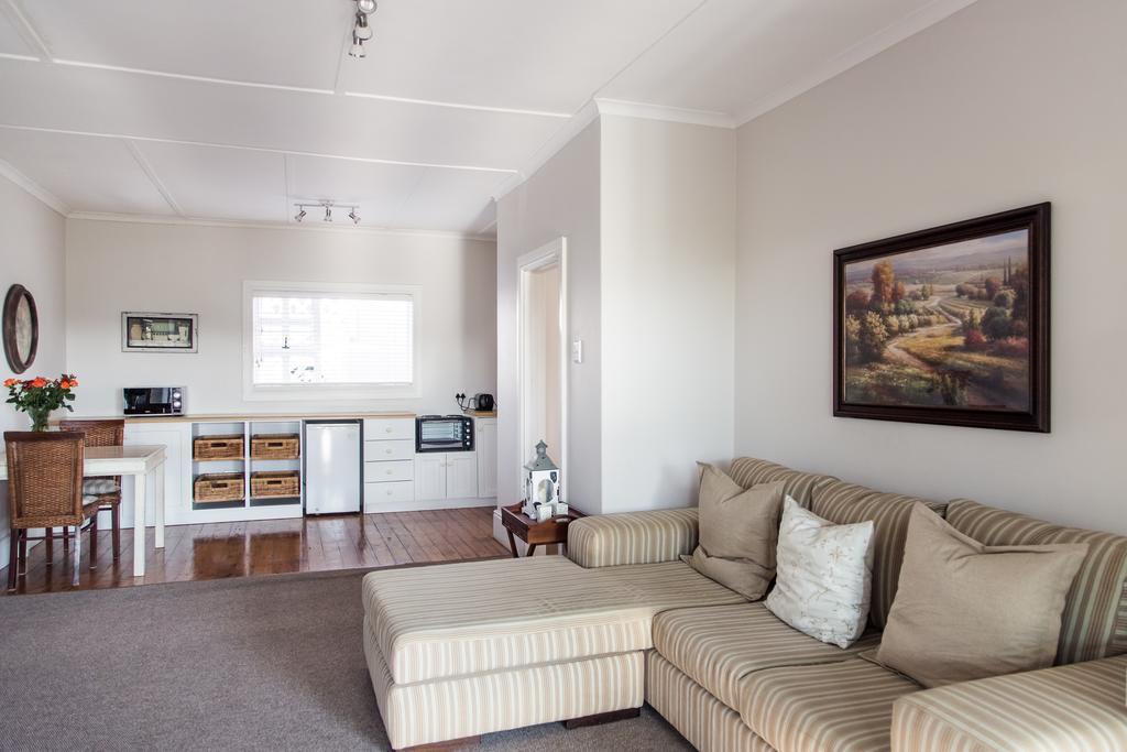 Nahoon Beach Villas Self Catering Apartments Ист-Лондон Экстерьер фото